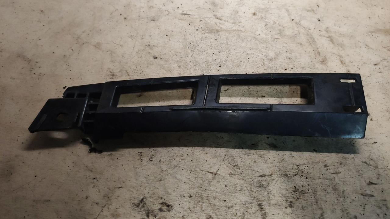 Крепление бампера заднего BMW X5 E70 2007, 3.0 л., M57 306 D3, дизель, АКПП, 7226938 - фото №1