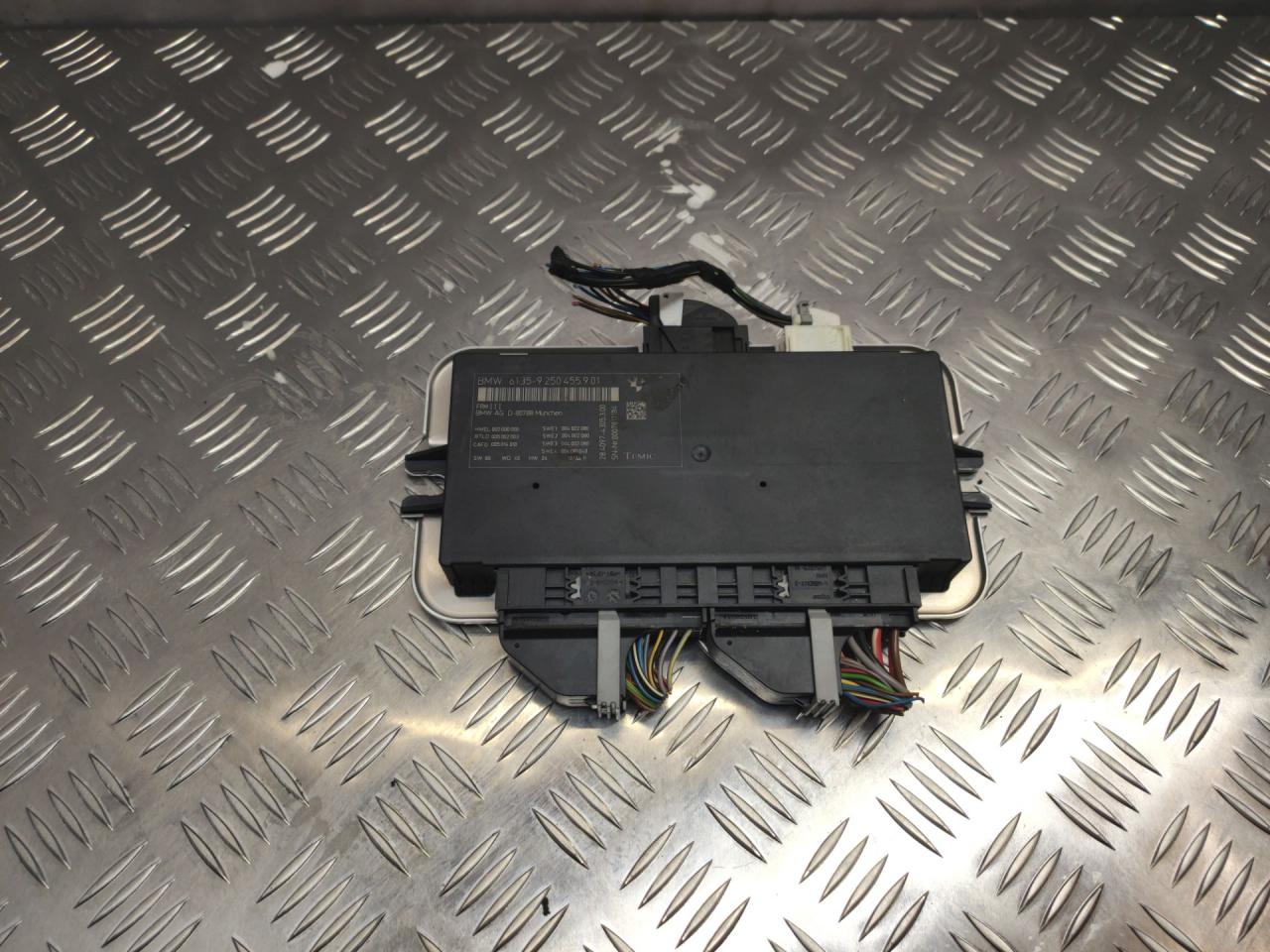 блок управления светом BMW 5 серия F07/F10/F11 2011, 9250455 - фото №1
