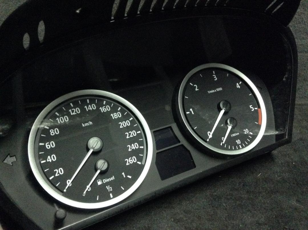 щиток приборов (приборная панель) BMW 5 серия E60/E61 2005, 2.5 л., M57 D25 (256D2), дизель, АКПП, универсал - фото №1