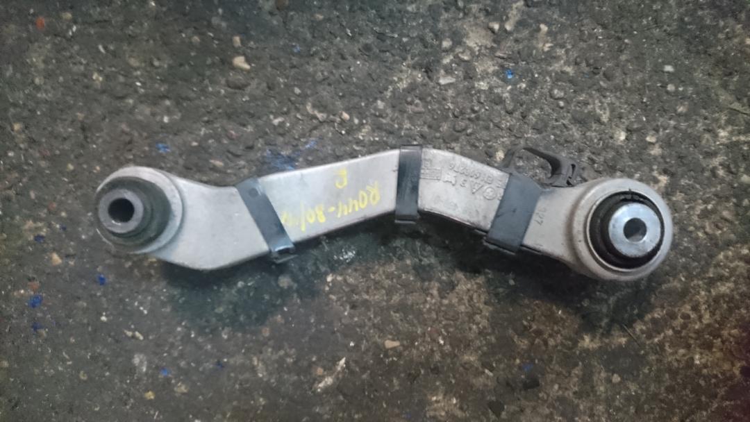 рычаг задний правый BMW 7 серия F01/F02 2010, 4.4 л., N63 B44 A, бензин, АКПП, седан, 33324069468, 33326782132 - фото №1