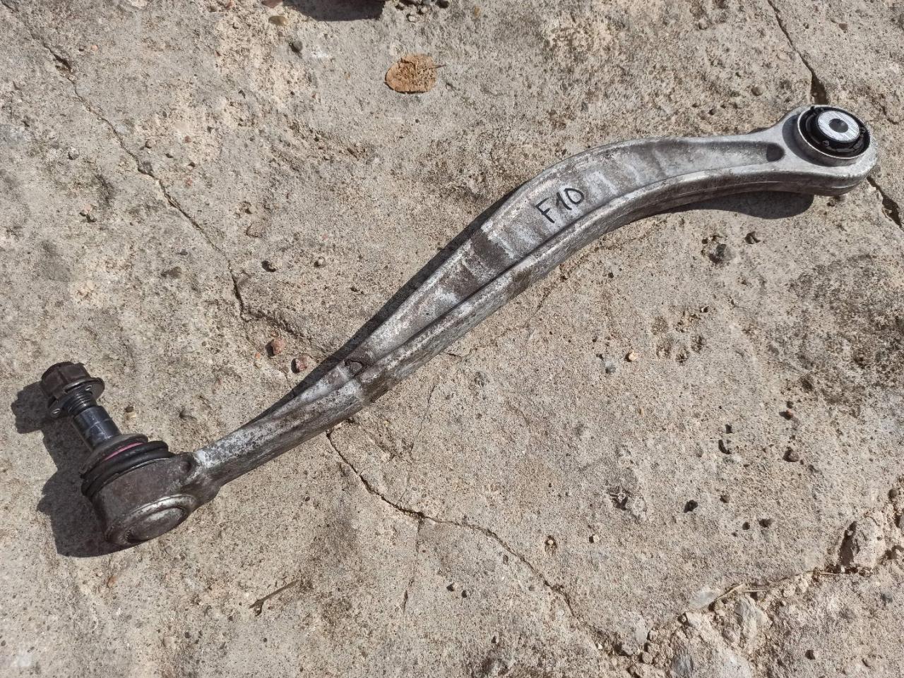 рычаг задний BMW 5 серия F07/F10/F11 F10 2010, 3.5 л., бензин - фото №1