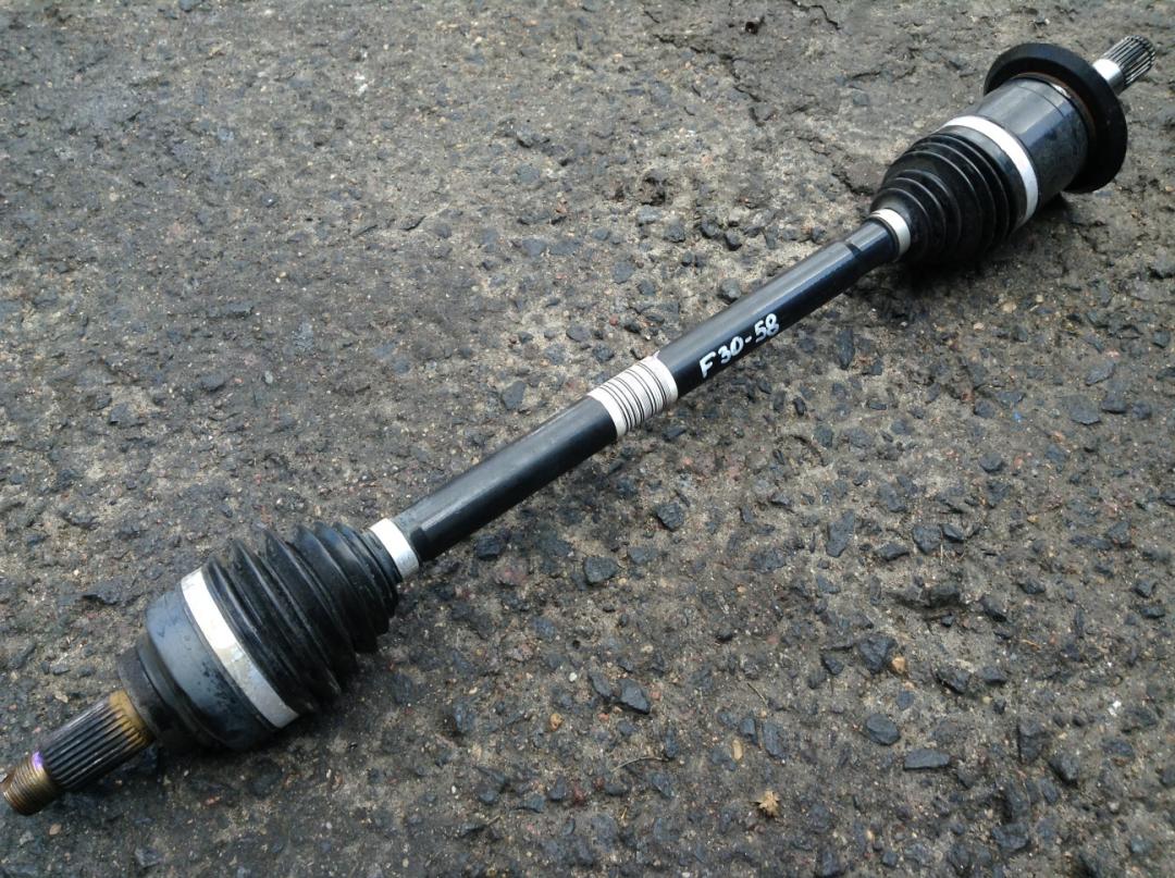 полуось передняя правая (приводной вал, ШРУС) BMW 3 серия F30/F31/F34 2013, 2.0 л., N20 B20 A, бензин, АКПП, седан, 7637444 - фото №1