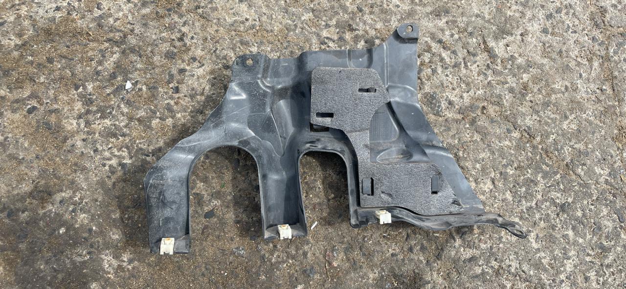 защита рулевой рейки BMW 5 серия G30/G31 G31 2018, 2.0 л., B48 B20 A, бензин, задний привод, правый руль, 7340192 - фото №1