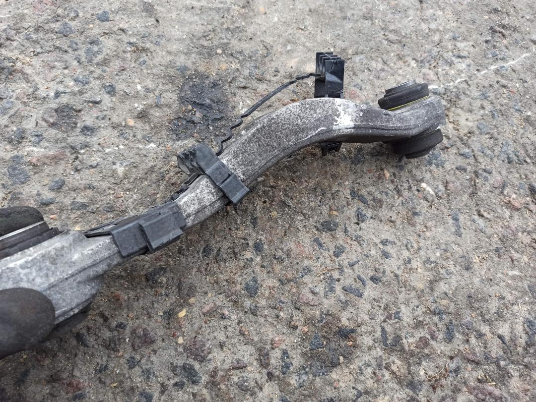 рычаг задний правый BMW 7 серия F01/F02 2011, 3.0 л., N54 B30 A, бензин, седан - фото №1