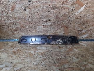 накладка двери (крышки) багажника Renault Duster 1 поколение (2010 - 2015)