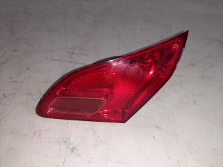 фонарь задний правый Opel Astra J (2009 - 2012), хетчбэк 5 дв.