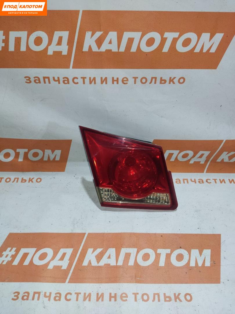 фонарь крышки багажника левый Chevrolet Cruze 1 поколение (2009 - 2012), седан - фото №1