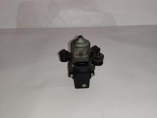 насос вакуумный Volkswagen Golf 6 поколение 2012, 1.4 л., бензин, передний привод, 1J0612181B