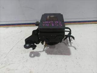 блок ABS Volvo S60 2 поколение 2013, 1.6 л., B 4164 T, бензин, АКПП, универсал, передний привод, 31329137, 31329138
