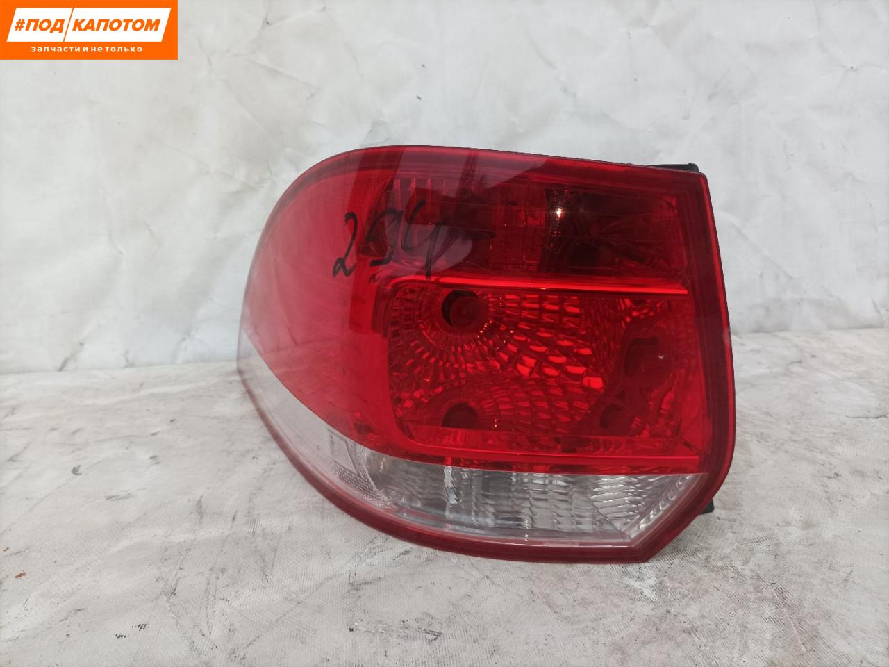 фонарь задний левый Volkswagen Golf 5 поколение 2009, 1.4 л., CAXA, бензин, робот, универсал, передний привод - фото №1