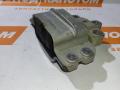 подушка крепления двигателя Volkswagen Golf 5 поколение 2007, 1.4 л., BLG, бензин, робот, 2t/c9x, универсал, передний привод, 1K0199555 - фото №4