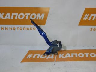 петля капота левая Mazda 3 BK (2003 - 2005), B32H52420A