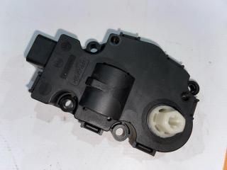 моторчик печки Volkswagen Touareg 2 поколение 2012, 3.0 л., CRCA, дизель, АКПП, 2t/c9x, внедорожник 5 дв., полный привод, 16450178, 7P0907511A