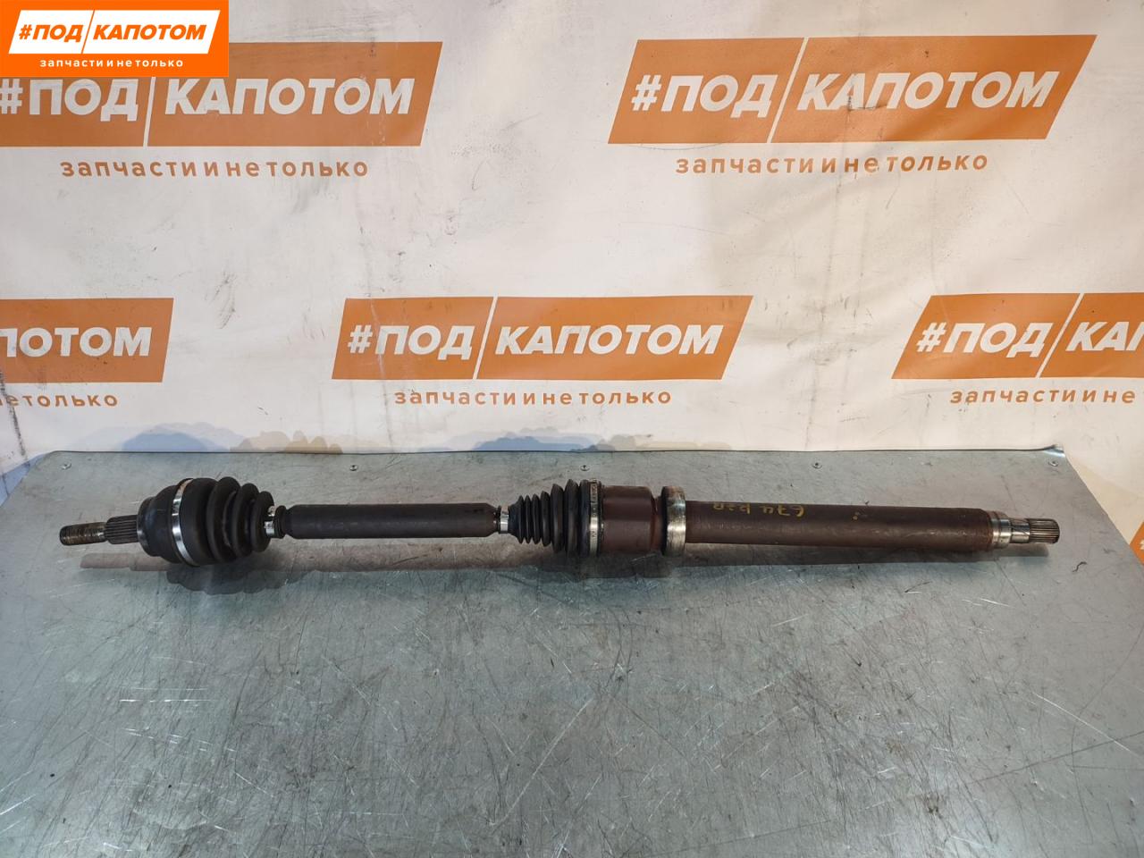 привод перед. прав. Ford Focus 3 поколение 2011, 2.0 л., MGDA, бензин, АКПП, panther black (metallic), седан, 1708356, BV613B436GB - фото №1