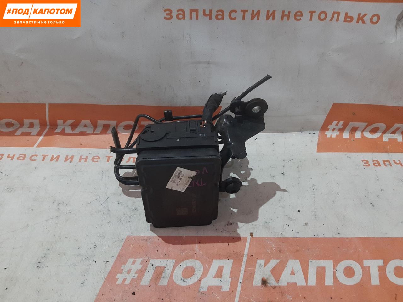 блок ABS Volvo XC60 1 поколение 2010, 3.0 л., B 6304 T2, бензин, АКПП, 452, внедорожник 5 дв., полный привод, 30681619, 31329140 - фото №1