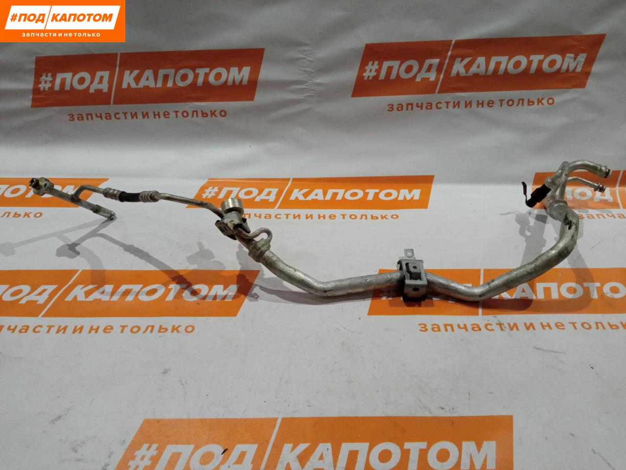 трубка кондиционера Ford Focus 3 поколение 2014, 2.0 л., MGDA, бензин, АКПП, хетчбэк 5 дв., передний привод - фото №1