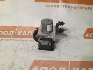 блок ABS Volkswagen Passat B7 2013, 1.4 л., CAXA, бензин, АКПП, b4 / b9a, универсал, передний привод, 3AA614109BM