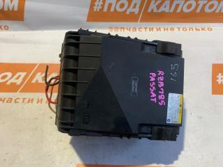 блок предохранителей Volkswagen Passat B7 2012, 1.4 л., CAXA, бензин, АКПП, 7s / c8y, универсал, передний привод