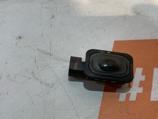 кнопка открытия багажника Ford Kuga 2 поколение 2014, 1.6 л., JTMA, бензин, АКПП, moondust silver, внедорожник 5 дв., полный привод