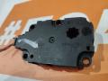 моторчик заслонки печки Mercedes-Benz C-Класс W205/S205/C205 2016, 2.0 л., M 274.920, бензин, АКПП, 792, седан, задний привод, T100212880, A0999067402 - фото №3