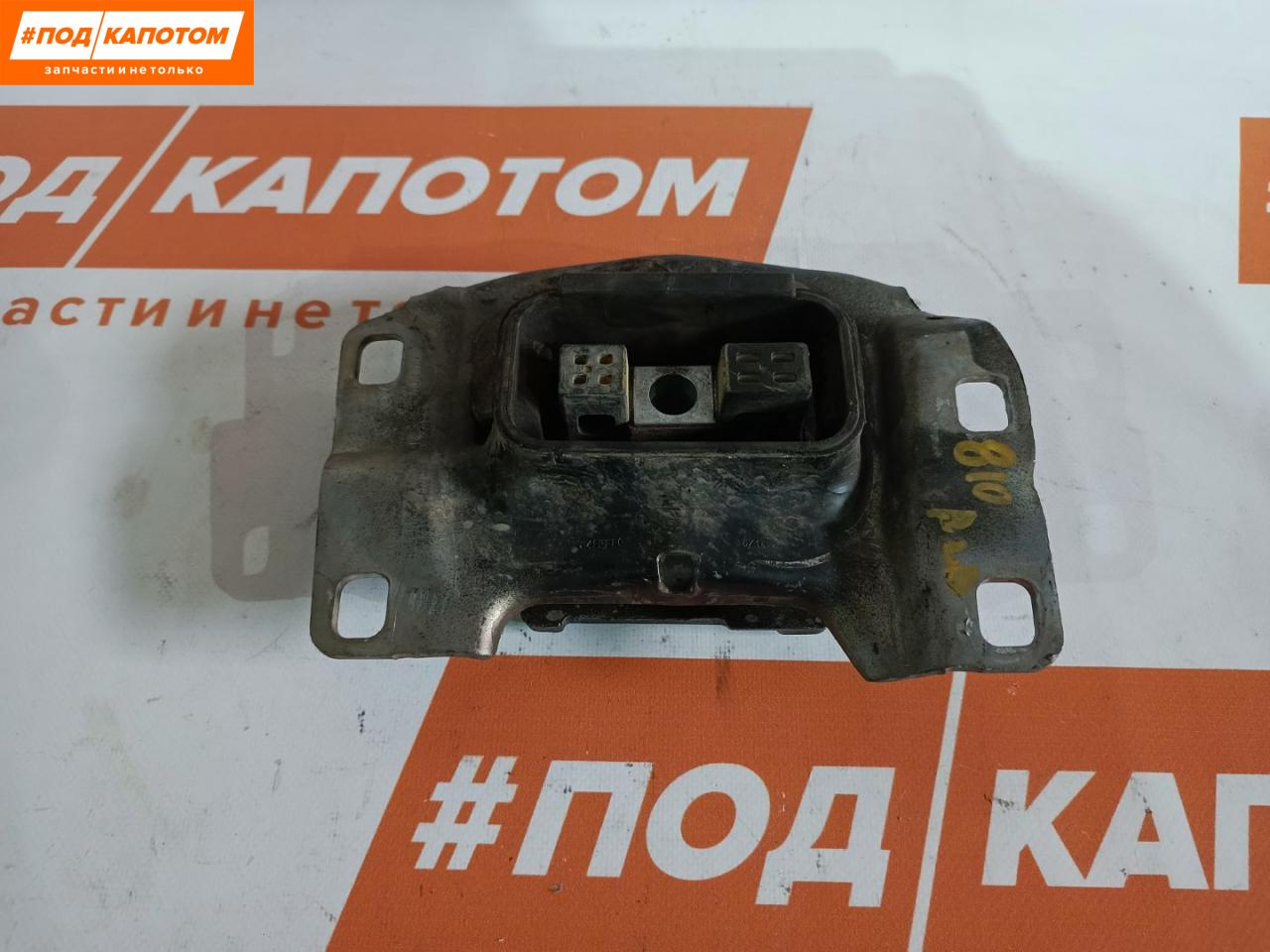подушка крепления КПП Ford Kuga 2 поколение 2014, 1.6 л., JTMA, бензин, АКПП, moondust silver, внедорожник 5 дв., полный привод, 8871347 - фото №1