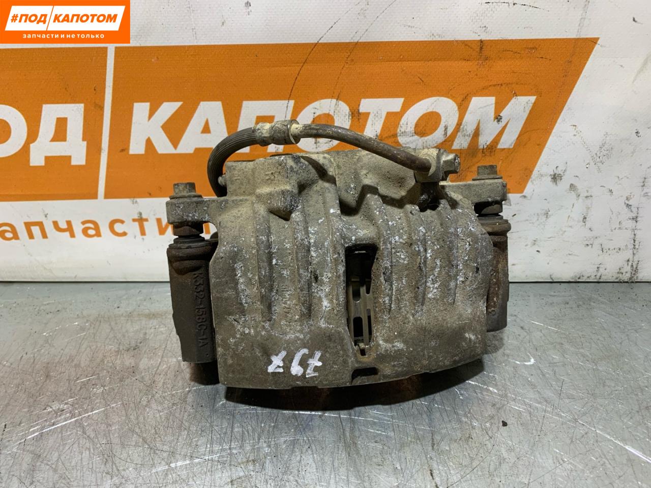 СУППОРТ перед. прав. Chevrolet TrailBlazer 1 поколение 2004, 4.2 л., LL8, бензин, АКПП, praimary black, внедорожник 5 дв., полный привод, 88966986 - фото №1