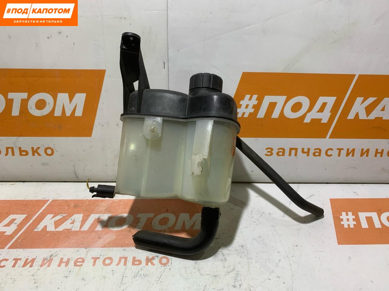 бачок расширительный Mercedes-Benz B-Класс W245 2008, 1.7 л., M 266.940, бензин, АКПП, 787, хетчбэк 5 дв., передний привод, A1695000049 - фото №1