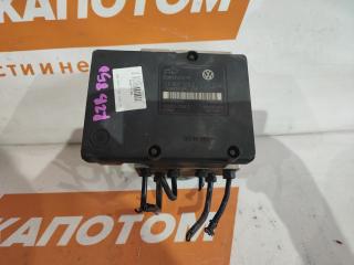 блок ABS Volkswagen Touareg 1 поколение 2005, 4.2 л., AXQ, бензин, АКПП, z4 / c9z, внедорожник 5 дв., полный привод, 7LO6141111