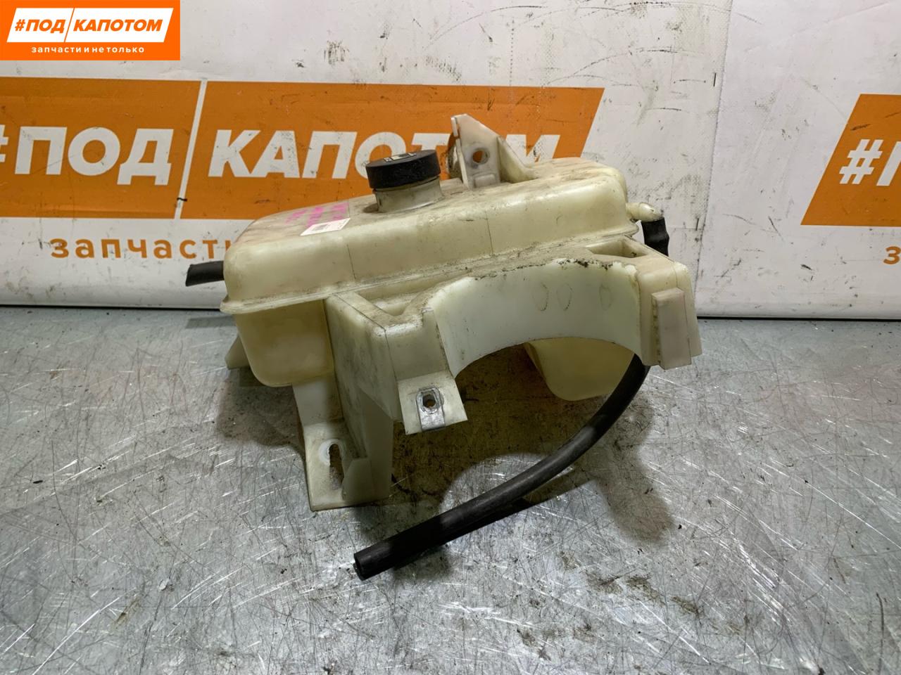 бачок расширительный Chevrolet TrailBlazer 1 поколение 2004, 4.2 л., LL8, бензин, АКПП, praimary black, внедорожник 5 дв., полный привод, 25780737 - фото №1