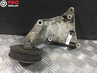 кронштейн компрессора кондиционера Opel Zafira 1 поколение (A) 2001, 2.0 л., TDi, дизель, МКПП, минивэн, 24459840