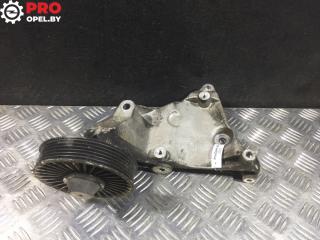 кронштейн компрессора кондиционера Opel Zafira 1 поколение (A) 2002, 2.2 л., TDi, дизель, МКПП, минивэн, 24459840