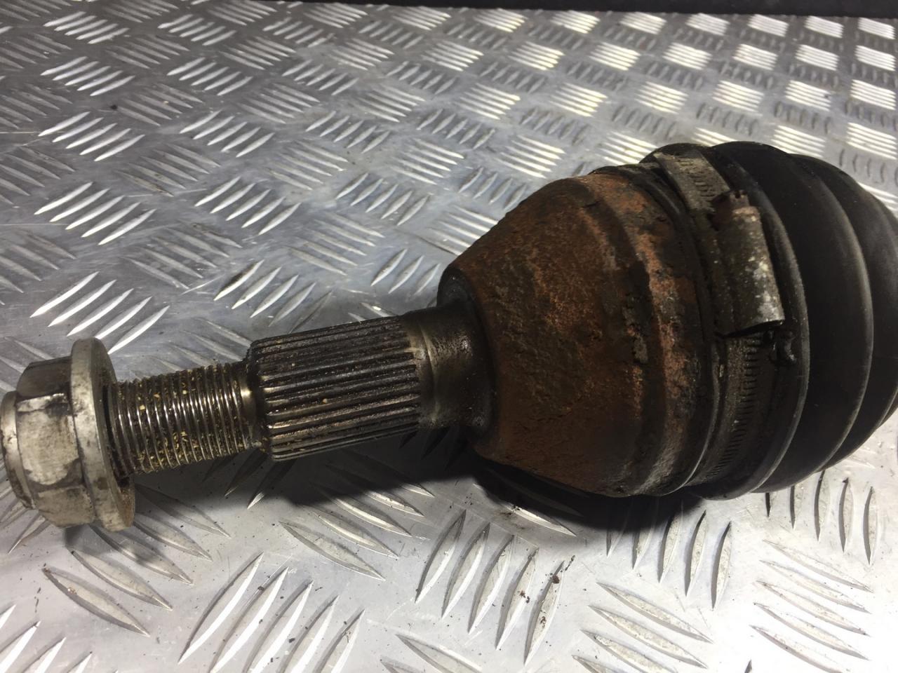 полуось передняя правая (приводной вал, ШРУС) Opel Antara 1 поколение 2009, 2.0 л., CDTi, дизель, МКПП, внедорожник 5 дв., 96624722 - фото №1