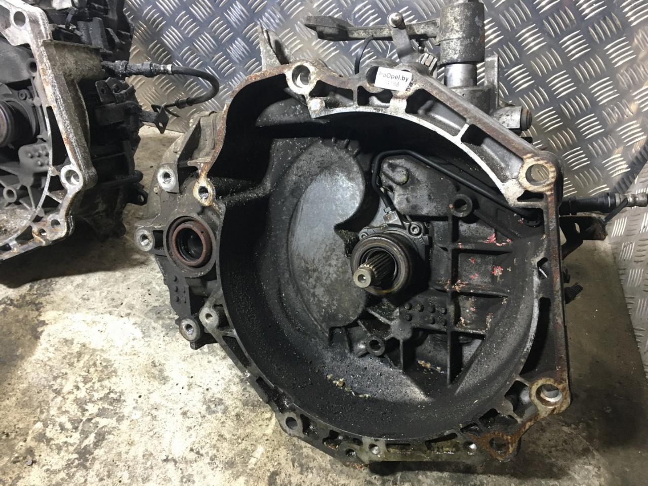 КПП механическая (МКПП) Opel Insignia 1 поколение (A) 2012, 1.8 л., бензин, МКПП, хетчбэк 5 дв., 55562850 - фото №1