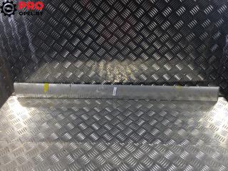 молдинг двери передней левой Opel Omega B [рестайлинг] 2001, 2.2 л., бензин, МКПП, универсал, 90566961