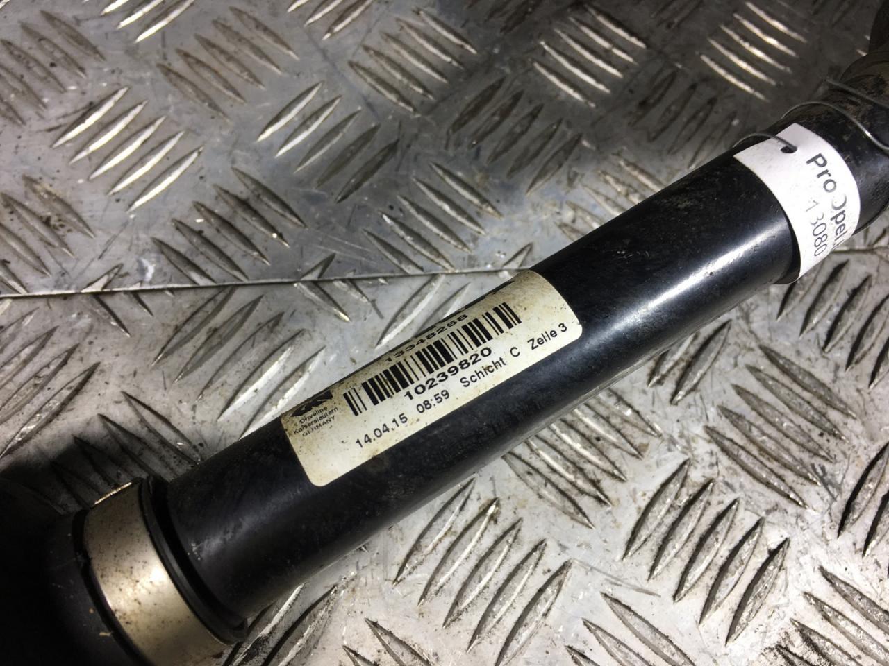 полуось передняя правая (приводной вал, ШРУС) Opel Insignia 1 поколение (A) 2012, 2.0 л., CDTi, дизель, МКПП, хетчбэк 5 дв., 10239820 - фото №1