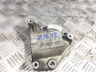 кронштейн компрессора кондиционера Opel Astra G 2001, 1.6 л., бензин, МКПП, хетчбэк 5 дв., 90529603