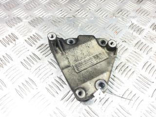 кронштейн компрессора кондиционера Opel Astra G 1999, 1.6 л., бензин, МКПП, хетчбэк 5 дв., 90529603