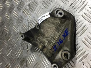 кронштейн компрессора кондиционера Opel Astra G 2001, 1.6 л., бензин, МКПП, хетчбэк 5 дв., 90529603