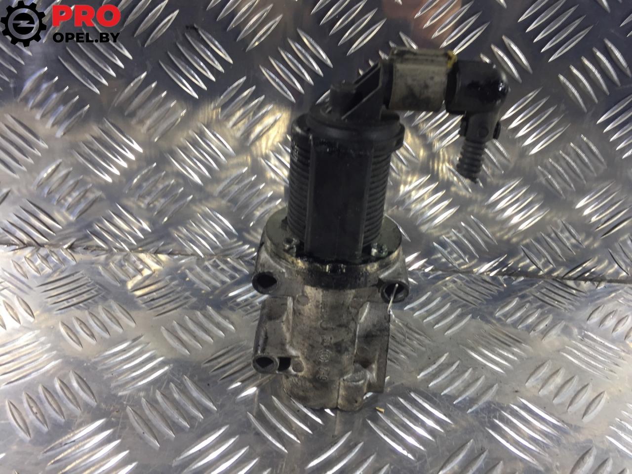 клапан EGR Opel Zafira 2 поколение (B) 2007, 1.9 л., CDTi, дизель, АКПП, минивэн, Z19DT - фото №1