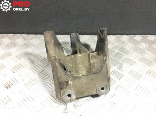 кронштейн двигателя Opel Corsa D 2008, 1.0 л., бензин, МКПП, хетчбэк 5 дв., 13130727