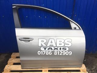 дверь передняя правая Volkswagen Passat B7 2014, 2.0 л., CFFB, дизель, 6МКПП, tungsten silver / lb7w, седан, передний привод, правый руль