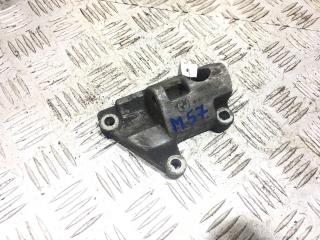 кронштейн генератора Opel Omega B [рестайлинг] (1999 - 2003), 2.5 л., Y 25 DT, дизель, АКПП, седан, 2247619