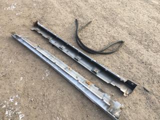 пороги (комплект) Saab 9-5 1 поколение [рестайлинг] 2004, 2.0 л., B205E, бензин, АКПП, silver / 268, седан, передний привод, правый руль