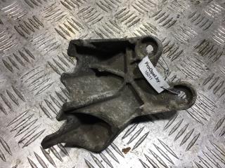 Кронштейн крепления троса КПП Opel Vectra C [рестайлинг] (2005 - 2009), 1.8 л., Z 18 XER, бензин, МКПП, универсал, 55354120