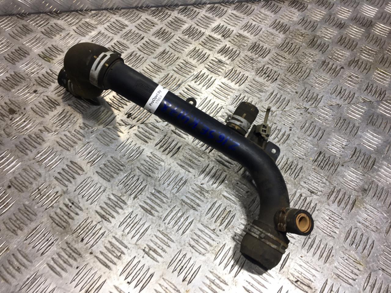 трубка охлаждающей жидкости Opel Astra G 2003, 1.6 л., Z 16 SE, бензин, 5МКПП, синий, хетчбэк 5 дв., передний привод, правый руль, 9128719, 1310327 - фото №1