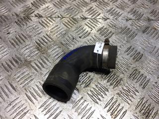 патрубок интеркулера Opel Astra H/Family [рестайлинг] 2008, 1.3 л., Z 13 DTH, дизель, 6МКПП, casablancaweiss / 10u, универсал, передний привод, правый руль, 55556009