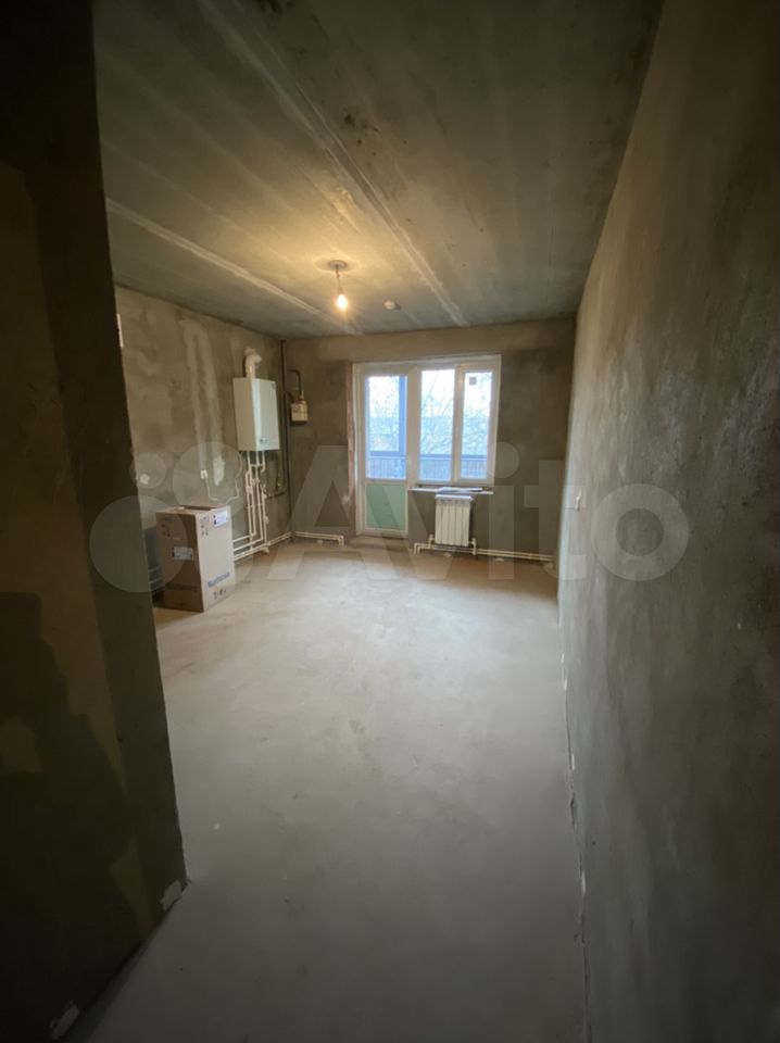 2-к. квартира, 70.4 м², 2/5 эт.