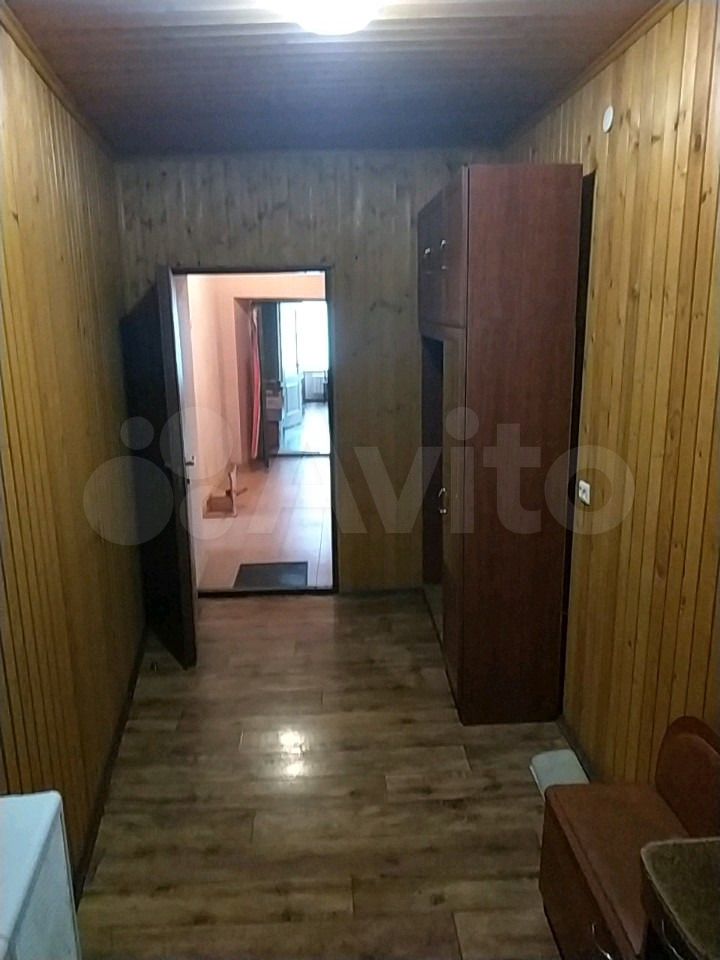 3-к. квартира, 73 м², 1/3 эт.