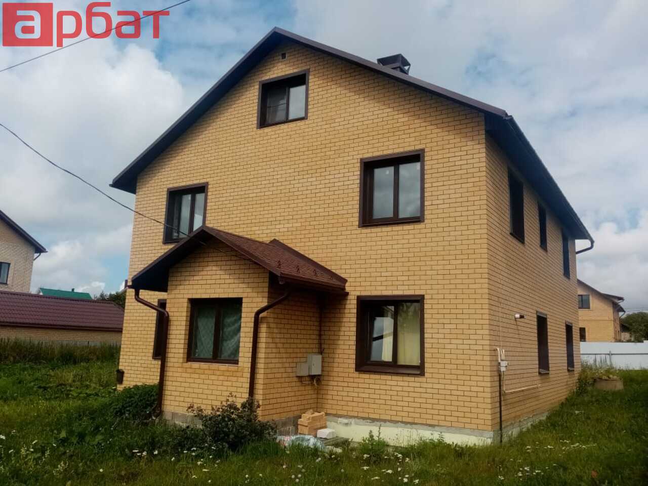 Костромская обл, поселок Апраксино, ул Молодежная, д 52 Дом, 217 м², 10 сот.