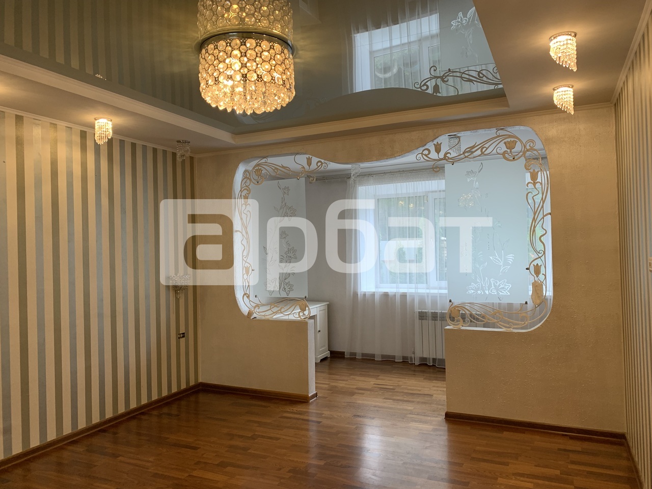 г Кострома, ул Ямская, д 18 5-комнатная квартира, 176.4 м²